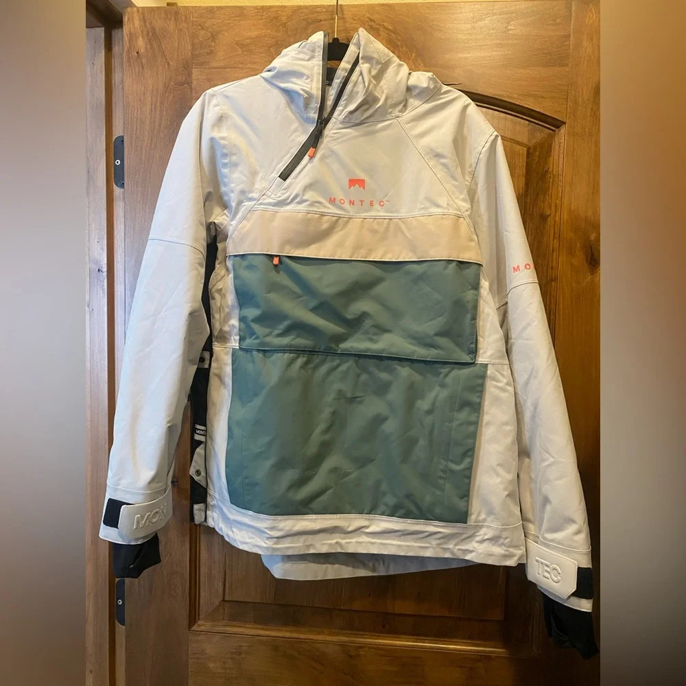 Montec Women’s Ski Jacket, size M, worn twice - Picture 1 of 1